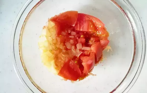 煮込み時間ゼロ！レンジで作る『ミートソース』で家事を時短