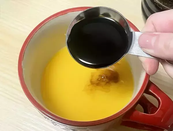 オレンジジュースで鶏肉を煮込む？　意外な組み合わせに「ご飯に合う」