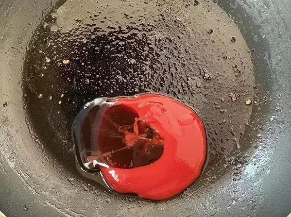 ハンバーグにのせて焼くと？　旬野菜の食べ方に「意外と合う」「華やか！」