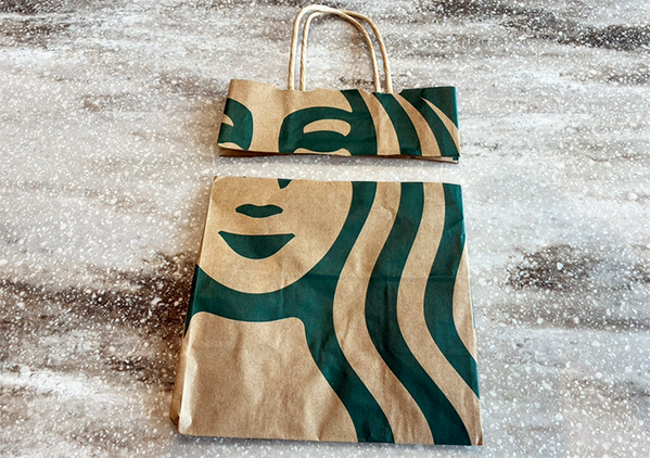 使い道がなくて溜まってる紙袋　5分でできる、知って得する活用法に「考えた人天才」