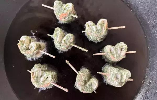 【10分で完成】ちくわは斜め切りにせずに？　お弁当にぴったりな「磯部揚げ」の作り方