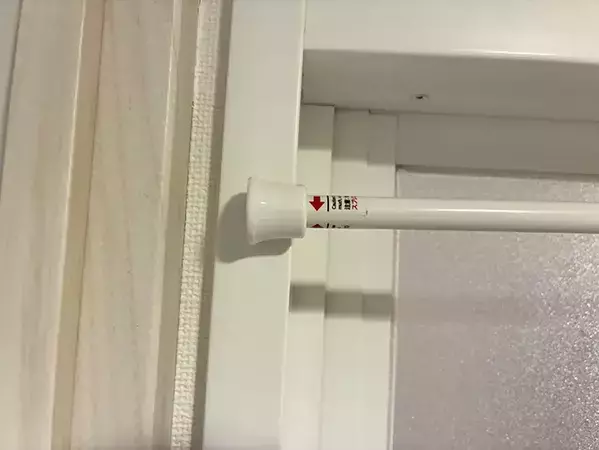 自衛隊「9割が知らない突っ張り棒の設置方法」　実際に試したら落ちなくなった