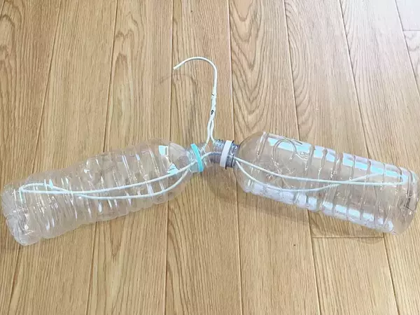 針金ハンガーとペットボトルで？　警視庁が教える意外な活用法に「全然違う！」