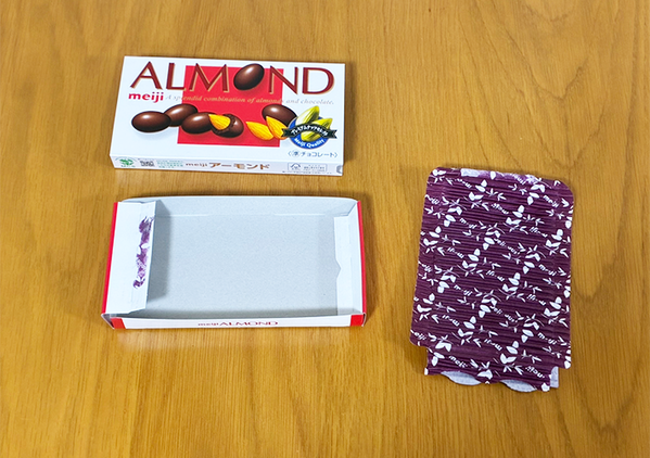 明治のチョコレート箱、捨てたら損！　構造を生かした再利用法に「利便性がバツグン！」