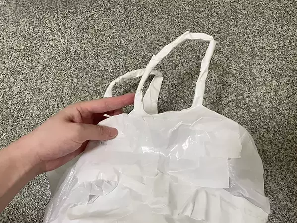 余ったビニール袋を活用して！　3つのアイテムで即席バケツを作ってみると…？