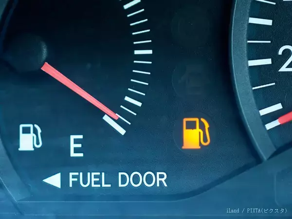 ガソリン代をムダにしない「運転のコツ」　実はアクセルを踏む時に？【事故防止】