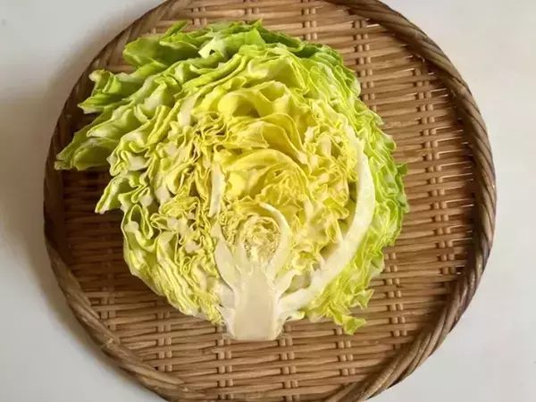 旬を楽しめるのは今だけ！　5分で作ったキャベツの簡単おかずに「息子が一気に完食」