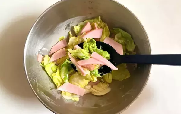 旬を楽しめるのは今だけ！　5分で作ったキャベツの簡単おかずに「息子が一気に完食」
