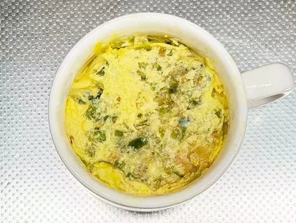 簡単すぎる茶碗蒸し　わかめスープと卵をレンチンするだけで完成！