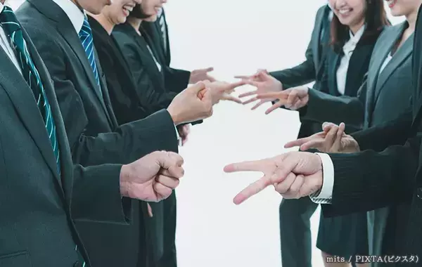 そのじゃんけん、実はアウトかも…　お菓子やジュースを賭けるとどうなる？【弁護士が解説】