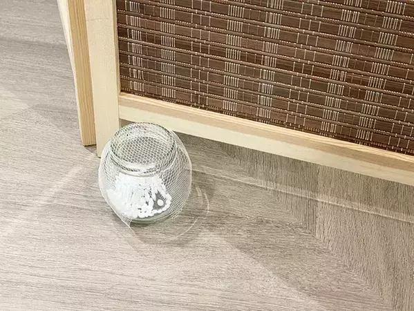 小さい空き瓶に入れたのは？　思わぬアイテムが『芳香剤』になった