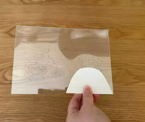 捨てるはずのゼリー容器　スマホと組み合わせた遊びに「想像以上」「子供がはしゃいだ」