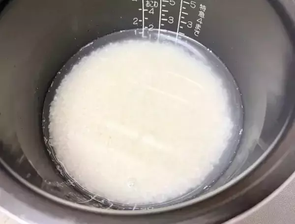 「息子が大絶賛」「おかわり止まらん」　新ジャガイモを炊飯器に入れて…？