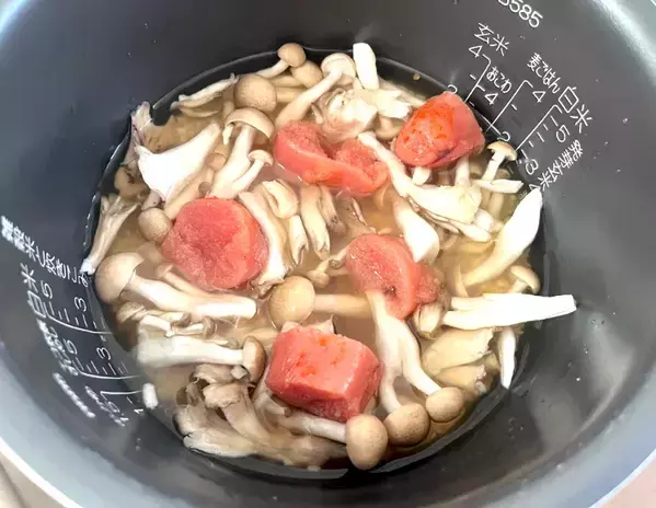 明太子を5等分にして？　炊飯器が大活躍“カンタン”炊き込みごはん