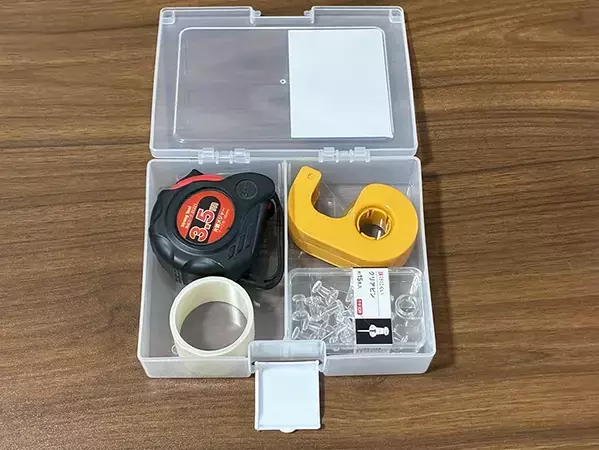 100均『ハガキケース』にハガキは入れない！　小物収納に役立つ2つの『じゃない使い方』