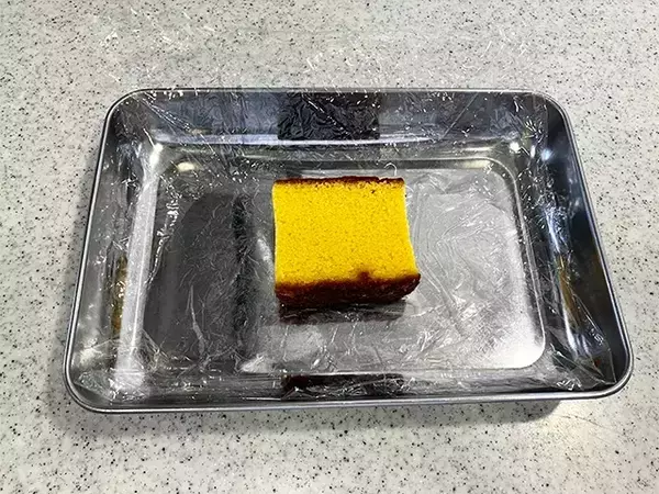 カステラに牛乳をかけて？　作業3分で完成“簡単”スイーツアレンジ【手順】