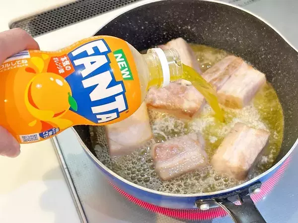 豚肉に『ファンタ オレンジ』を注いで？　できた料理に「まるで圧力鍋で煮たかのよう！」