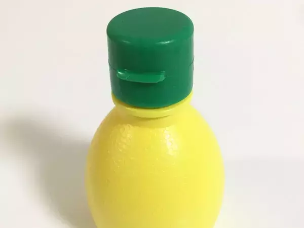 まだそのまま冷凍してる？　バナナにレモン汁をかける保存法に「天才だわ」「助かる」【保存テク4選】