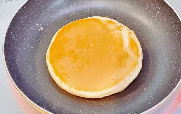 夢だった『ふっくらホットケーキ』が焼けるって本当？　森永が教えるコツに「もっと早く知りたかった！」
