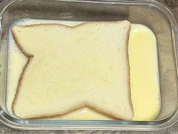 フレンチトーストの隠し味は『カンロ飴』！？　アレンジに「なんてきれいなんだ」「あっという間に完食」