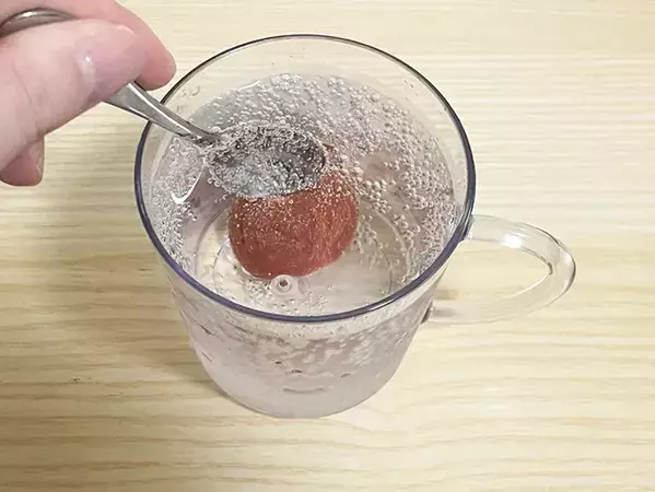 『氷不要』の冷たいサイダー　変わりに入れた食材に「シャリシャリ食感」「味が薄まらない」