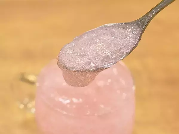 酸飲料は、飲まずに固めるのが正解！？　上下に振って冷蔵庫に入れたら「ウマっ！」