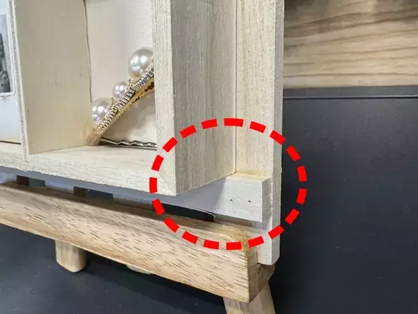 ボンドもネジもいりません！　組み合わせるだけで完成する『100均』棚が簡単！【DIY】