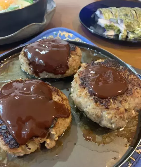 豆腐だけじゃなかった！　肉だけに頼らない「節約ハンバーグレシピ」【食のプロ3選】