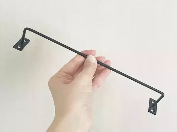 100均のアイアンバーとマグネットで？　意外な活用法に「これなら真似できる！」