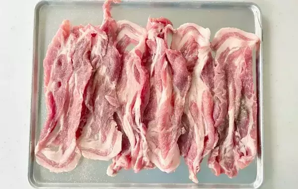 「6Pチーズ」を4等分にカットして…　できた簡単おかずに「もっと作ればよかったと後悔！」
