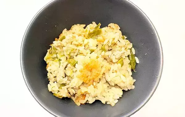 「丸ごと！？」と夫がビックリ　炊飯器にドーンと入れた「まさかの食材」は？【炊飯器レシピ】