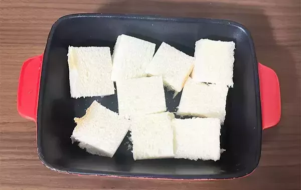 切った食パンにかけたのは？　余り物で作った『10分ごはん』を夫が絶賛！