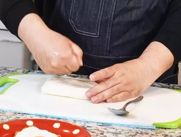 冷凍ご飯は『ラップの上から潰す』のが正解！？　天野ひろゆきが教えるアレンジがこちら