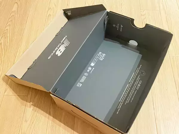「なんで今まで捨てていたんだろう」　靴の空き箱を「裏返し」にして再利用、家中で使える活用術