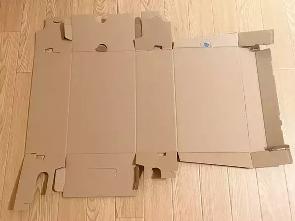 「なんで今まで捨てていたんだろう」　靴の空き箱を「裏返し」にして再利用、家中で使える活用術