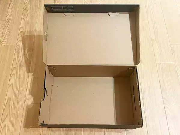 「なんで今まで捨てていたんだろう」　靴の空き箱を「裏返し」にして再利用、家中で使える活用術