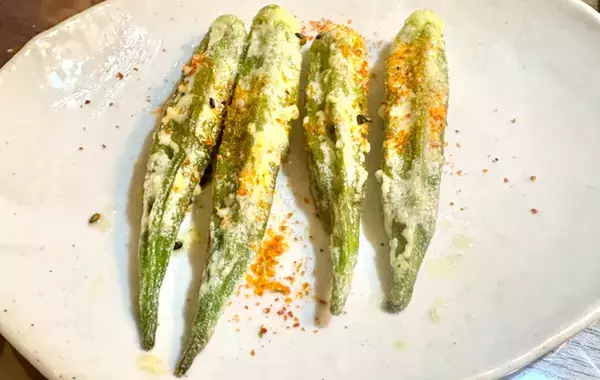8本あっという間にペロリ！　5分で作れる「オクラのマヨ焼き」【キユーピーレシピ】