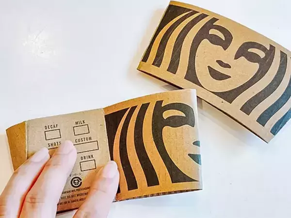 ホットでついてくる『スタバのスリーブ』　飲み終えた後の使い道に「何枚でもほしい」