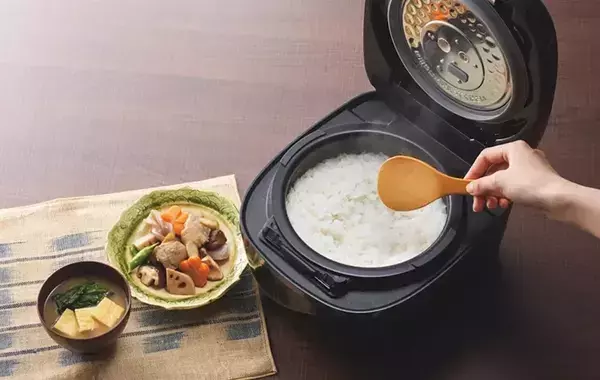 炊飯器の寿命は何年？　タイガー魔法瓶が教える買い替えのサインとは