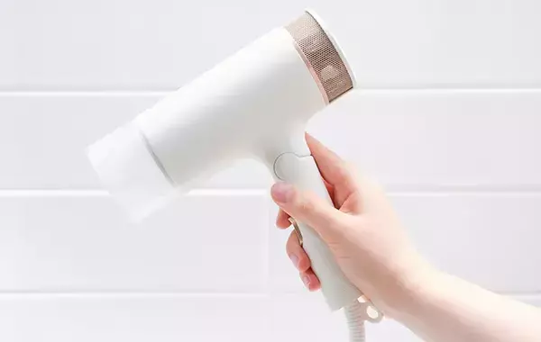 水を弾かない傘、復活させられる？　企業に聞いたメンテナンス方法
