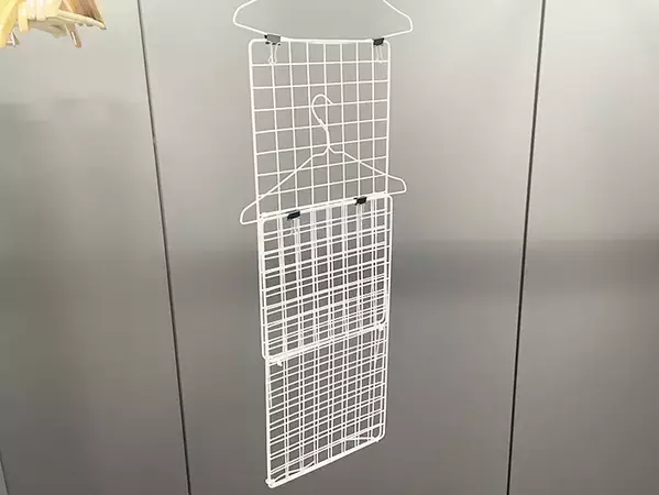 100均のワイヤーネット　使い道に「これはいい」「既製品買わなくて済んだ」【簡単DIY】