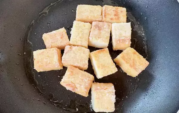 厚揚げ2枚が化けた！　節約にもなる「簡単おかずレシピ」