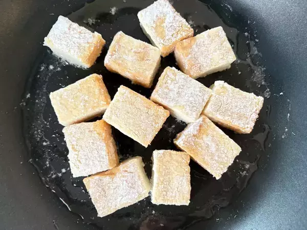 厚揚げ2枚が化けた！　節約にもなる「簡単おかずレシピ」