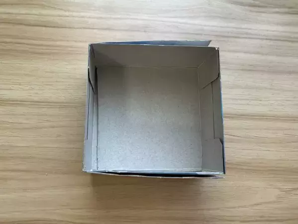 使い終わったティッシュ箱は捨てません！　０円でできる『伸縮ケース』がキッチンで大活躍