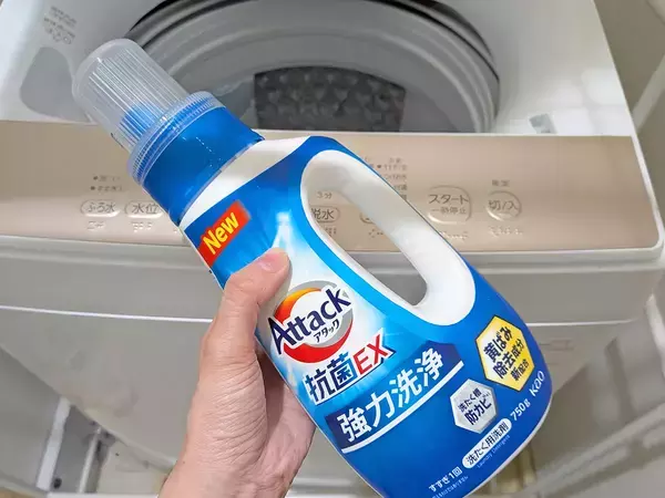 洗濯洗剤の詰め替え時、ボトルは洗うべき？　花王に聞いた答えが意外だった