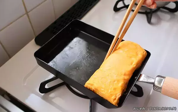 冷凍した玉子焼き、もうスカスカにならない！　解凍後もおいしい「調理時のコツ」【日本卵業協会】