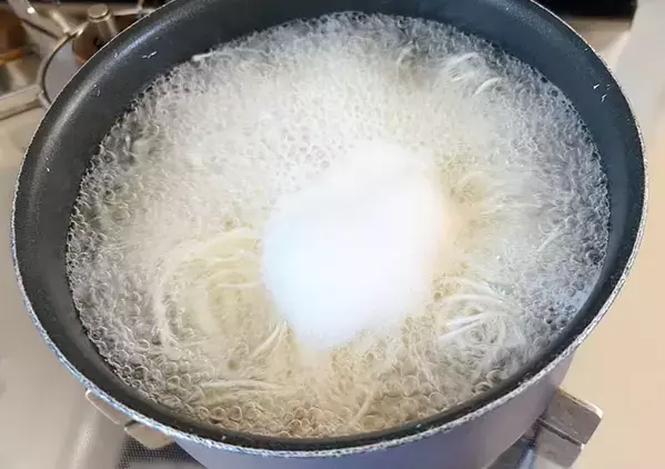 「夏はもうこれにして！」夫が絶賛した『そうめんのつゆ』　めんつゆを使わずに？