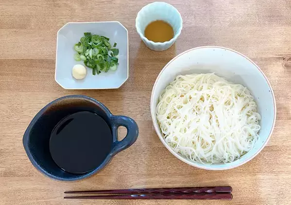 「夏はもうこれにして！」夫が絶賛した『そうめんのつゆ』　めんつゆを使わずに？