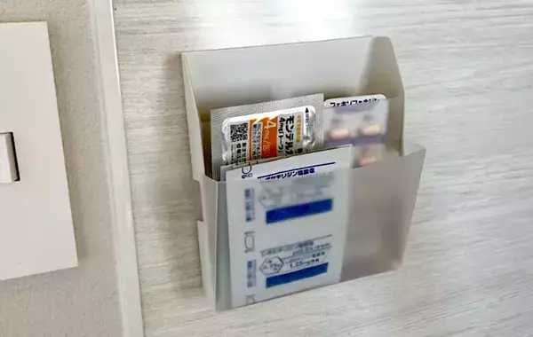 もっと早く知りたかった…！　『無印良品』のポケット収納、キッチンの小物が劇的すっきり