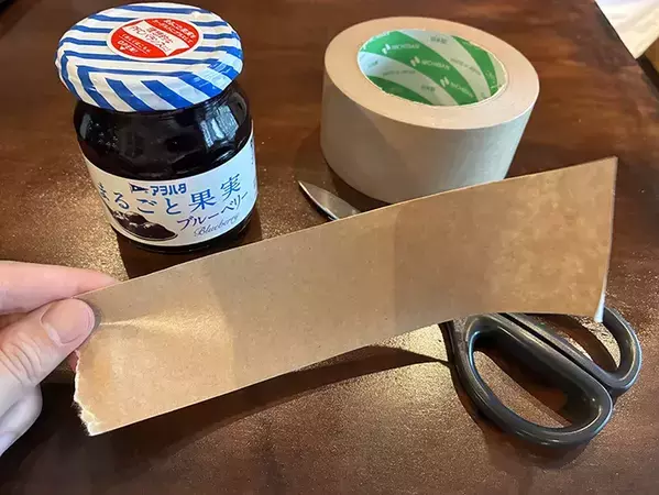 蓋が固くて開かない瓶、ガムテープで解決！　20cm切る『一工夫』に「実用的」